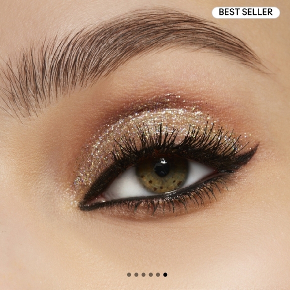 MAC DAZZLESHADOW LIQUID EYESHADOW (NOT AFRAID TO SPARKLE) - Picture 2 of 5